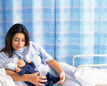 Chăm sóc sức khỏe thai phụ sau khi sinh mổ