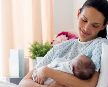 Những điều cần lưu ý cho mẹ sau khi sinh em bé để giúp cơ thể phục hồi một cách nhanh nhất